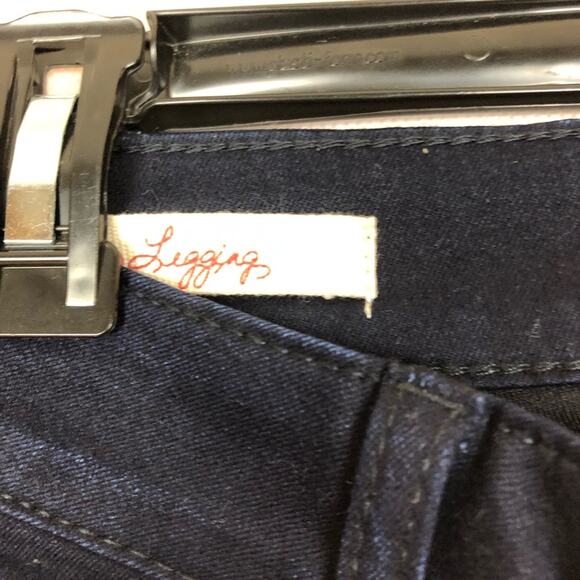 Decree Dark Wash Low Rise Jeans Juniors 3 - Picture 4 of 4